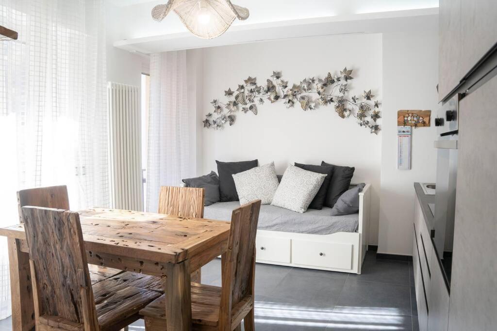Ferienwohnung 021 - Casa Ponente Con Terrazzo - Centro Citta, Carruggio E Mare Baia Del Silenzio A 500 M Sestri Levante Exterior foto