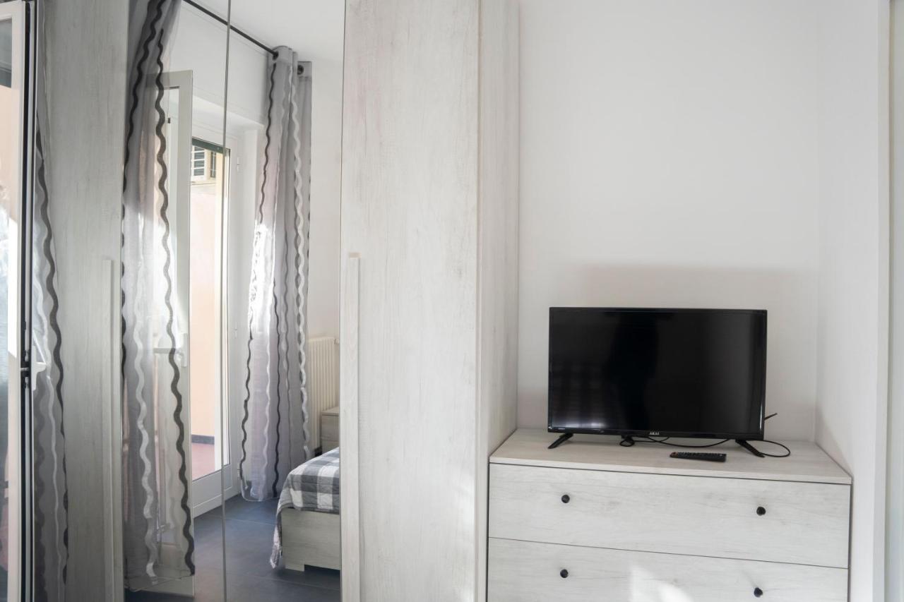 Ferienwohnung 021 - Casa Ponente Con Terrazzo - Centro Citta, Carruggio E Mare Baia Del Silenzio A 500 M Sestri Levante Exterior foto