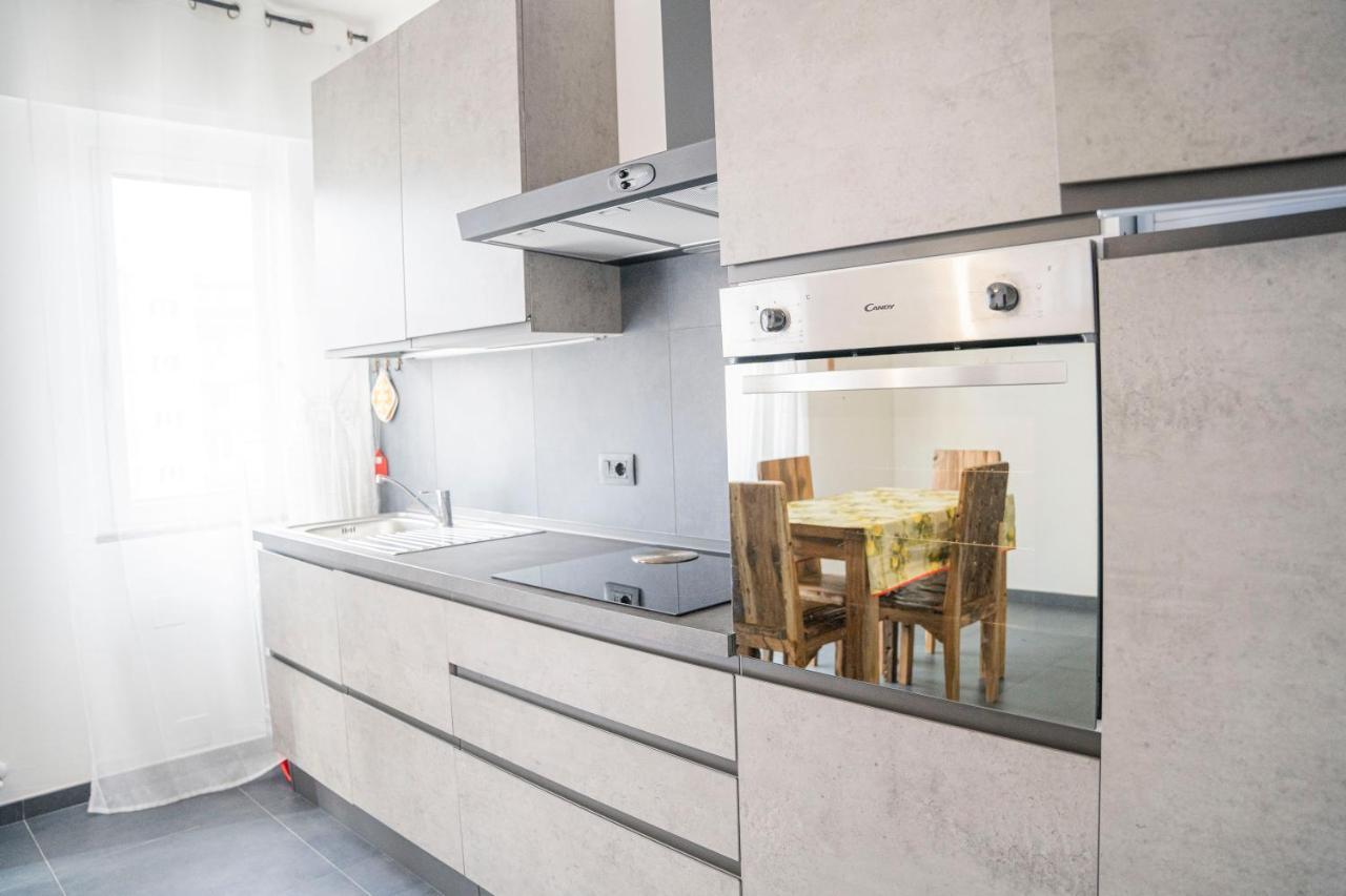 Ferienwohnung 021 - Casa Ponente Con Terrazzo - Centro Citta, Carruggio E Mare Baia Del Silenzio A 500 M Sestri Levante Exterior foto